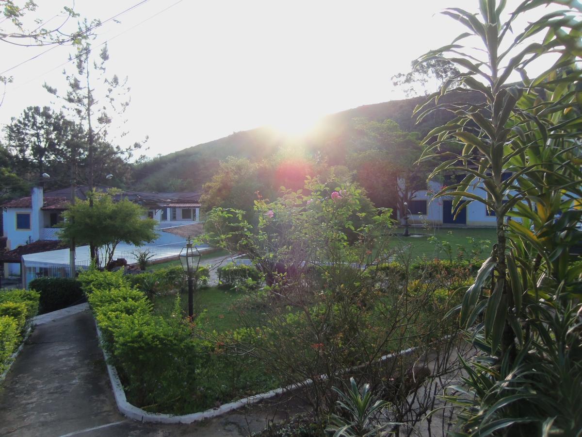Hotel Miguel Pereira Εξωτερικό φωτογραφία